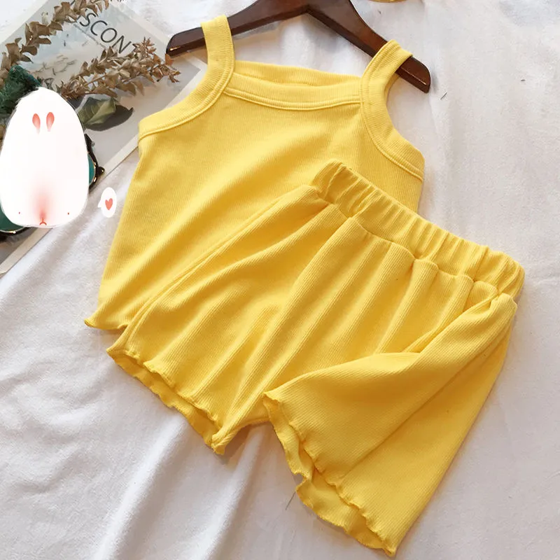 Comfortable Sleeveless Top with Shorts