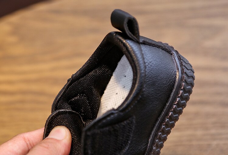 Toddler's Leather Sneakers