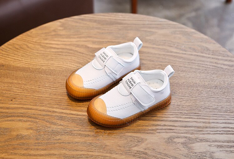 Toddler's Leather Sneakers