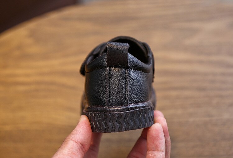 Toddler's Leather Sneakers